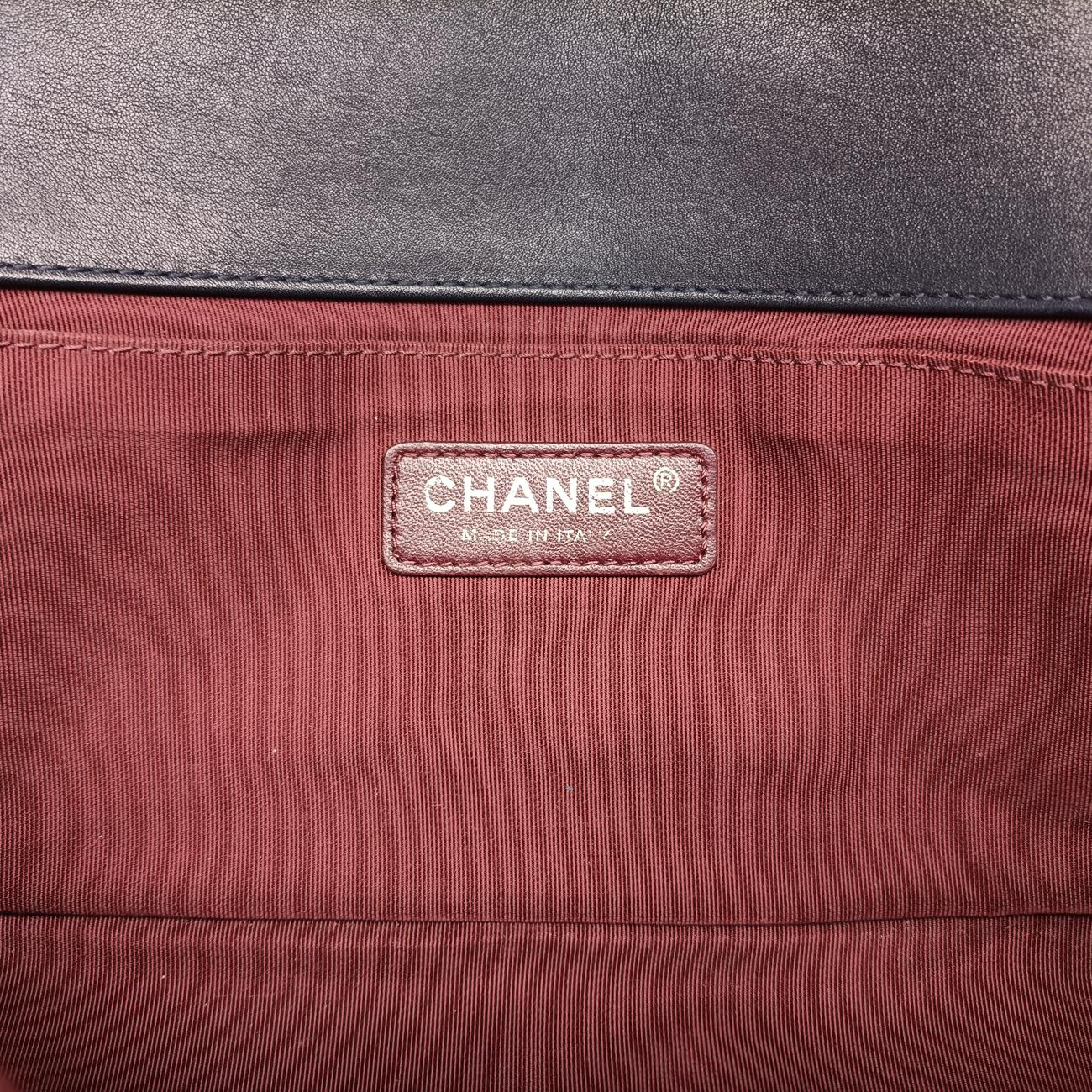 BOY CHANELNavy x Bordeaux x GunmetalLeatherA6708621537480ボーイシャネルネイビー×ボルドー×ガンメタリックレザーA6708621537480