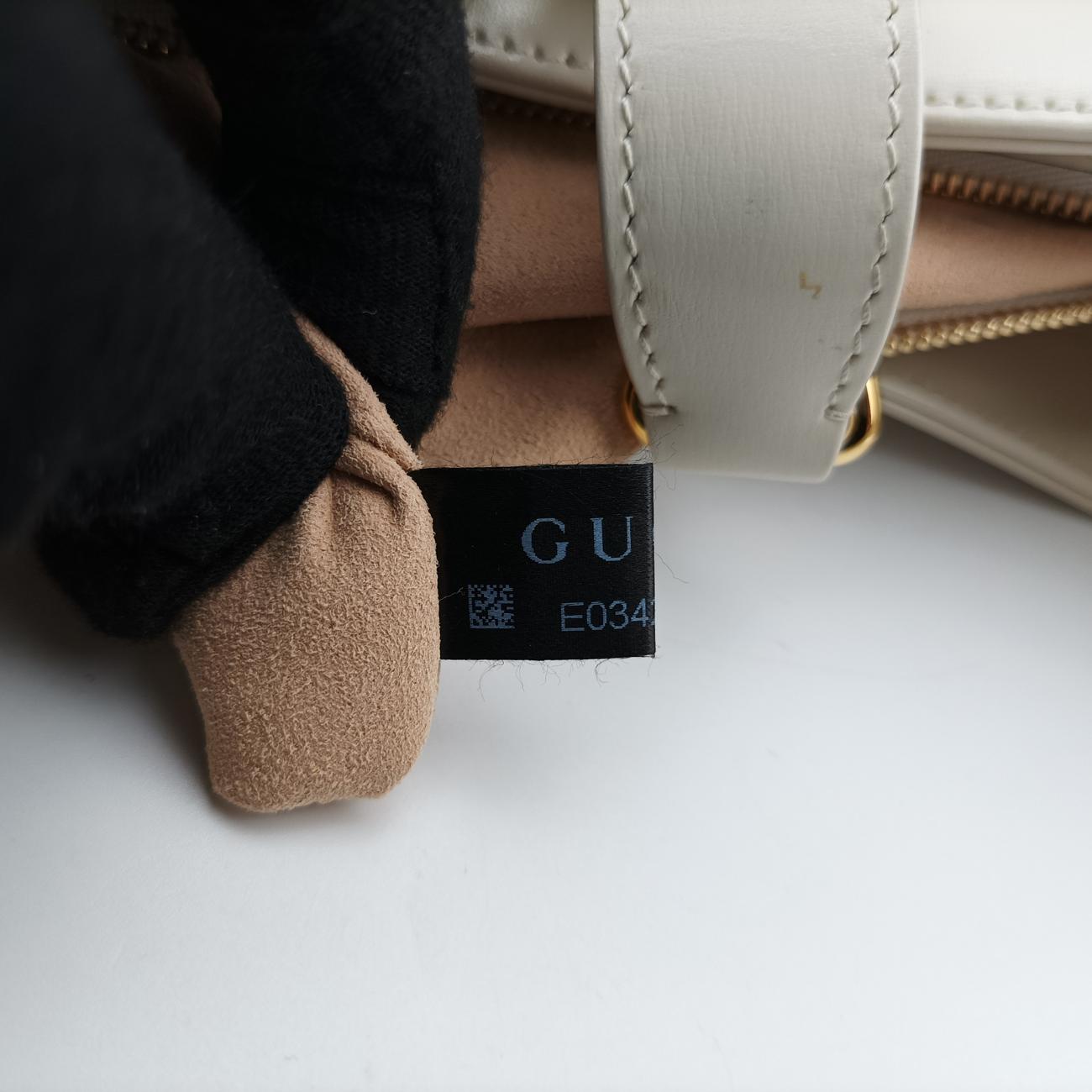 JACKIE 1961WhiteLeather636709E034251876ジャッキー 1961ホワイトレザー636709E034251876