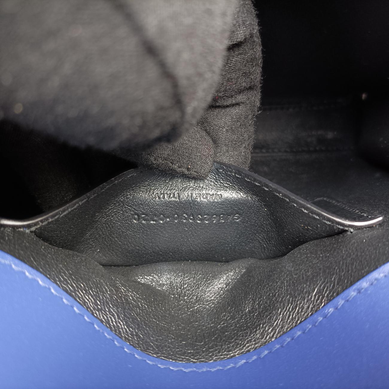 CASSANDRABlueLeather623930GAB623930.0720カサンドラブルーレザー623930GAB623930.0720