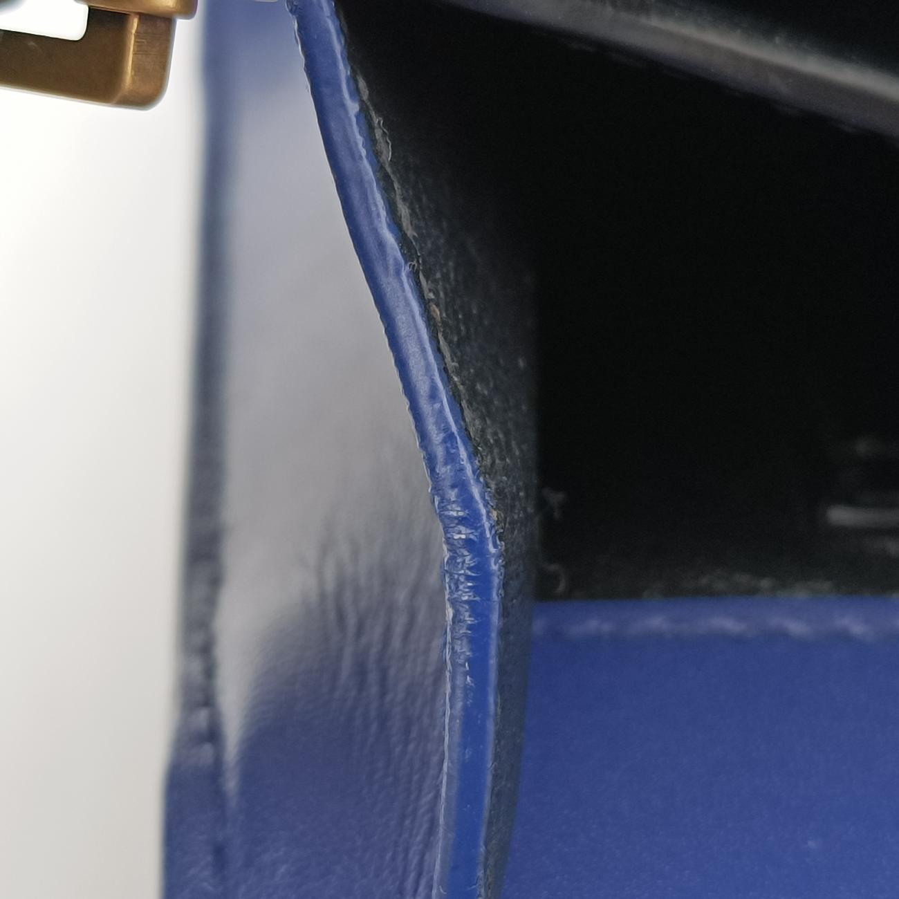 CASSANDRABlueLeather623930GAB623930.0720カサンドラブルーレザー623930GAB623930.0720