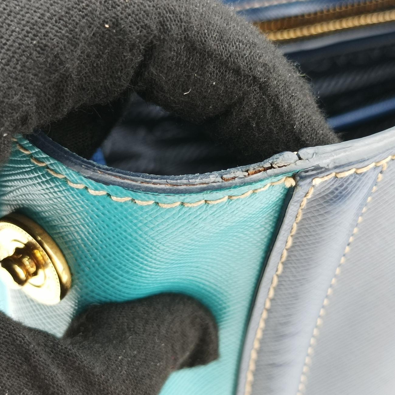 Bicolor ToteBlue×Light blueSAFFIANO Leather7/A 165バイカラーブルー×ライトブルーサフィアーノレザー7/A 165