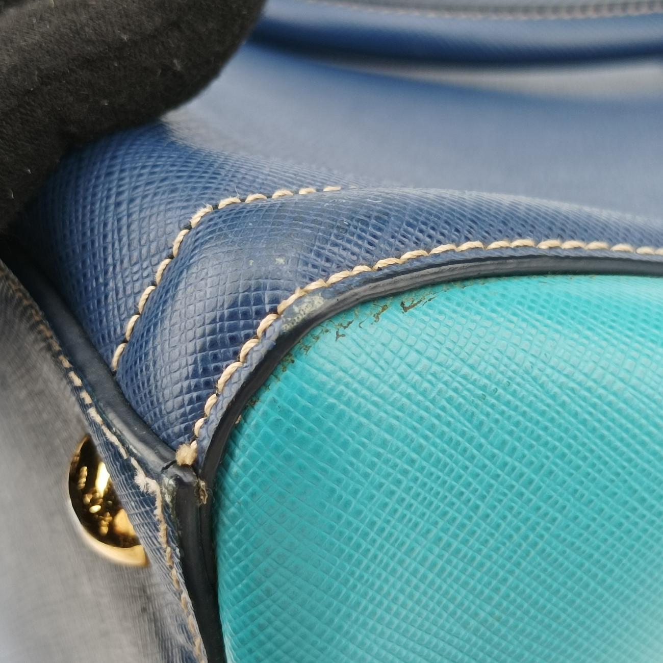 Bicolor ToteBlue×Light blueSAFFIANO Leather7/A 165バイカラーブルー×ライトブルーサフィアーノレザー7/A 165