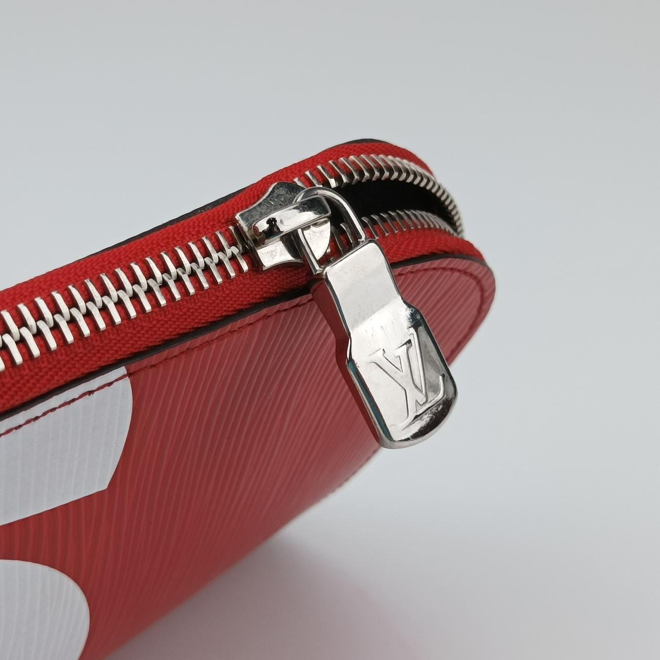 Pochette Jour GM Supreme CollaborationROUGE×whiteepiM67722TN2127ポシェット ジュール GM シュプリーム コラボルージュ×ホワイトエピM67722TN2127
