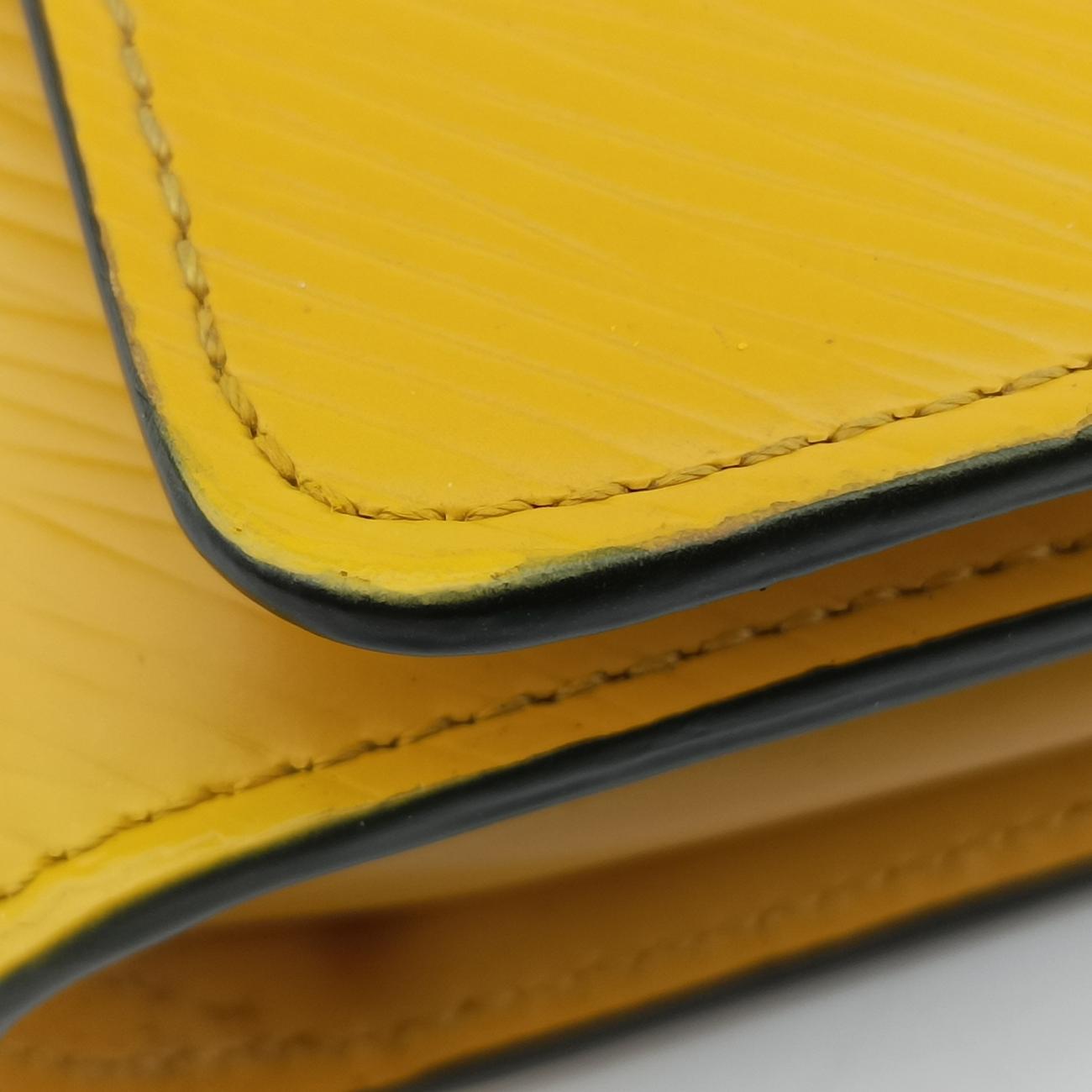 Early Bird Twist Chain Wallet JonquilleYellow x MulticolorEpiM61752SP0196アーリーバードツイストチェーンウォレット ジョンキールイエロー×マルチカラーエピM61752SP0196