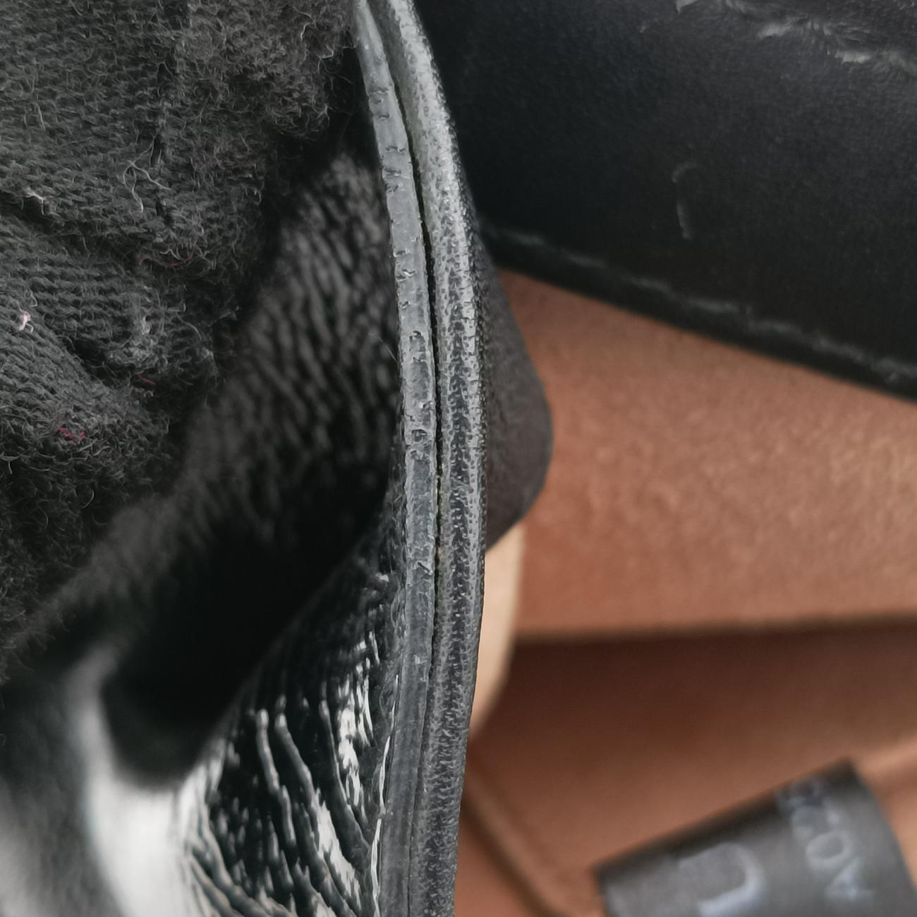 SylvieRed x Black x Navyvelour470270A025821181シルヴィレッド×ブラック×ネイビーベロア470270A025821181