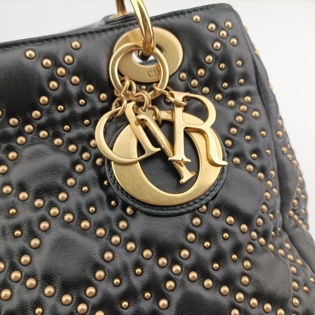 Lady DiorBlacklambskin16-BO-0127レディディオールブラックラムスキン16-BO-0127