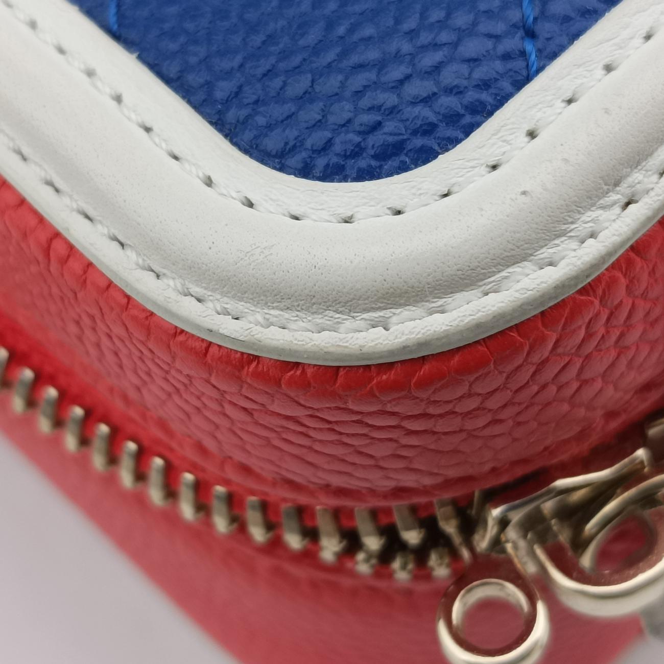 Filigree Vanity CaseBlue x Red x WhiteCaviar SkinA9334227036458CCフィリグリー バニティ ケース トップ ハンドルブルー×レッド×ホワイトキャビアスキンA9334227036458