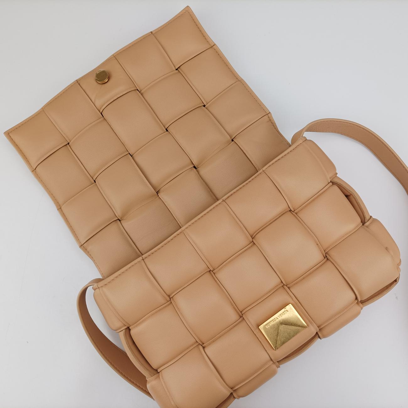 Padded CASSETTEBeigelambskinB09366365Lパデッド カセットベージュラムスキンB09366365L