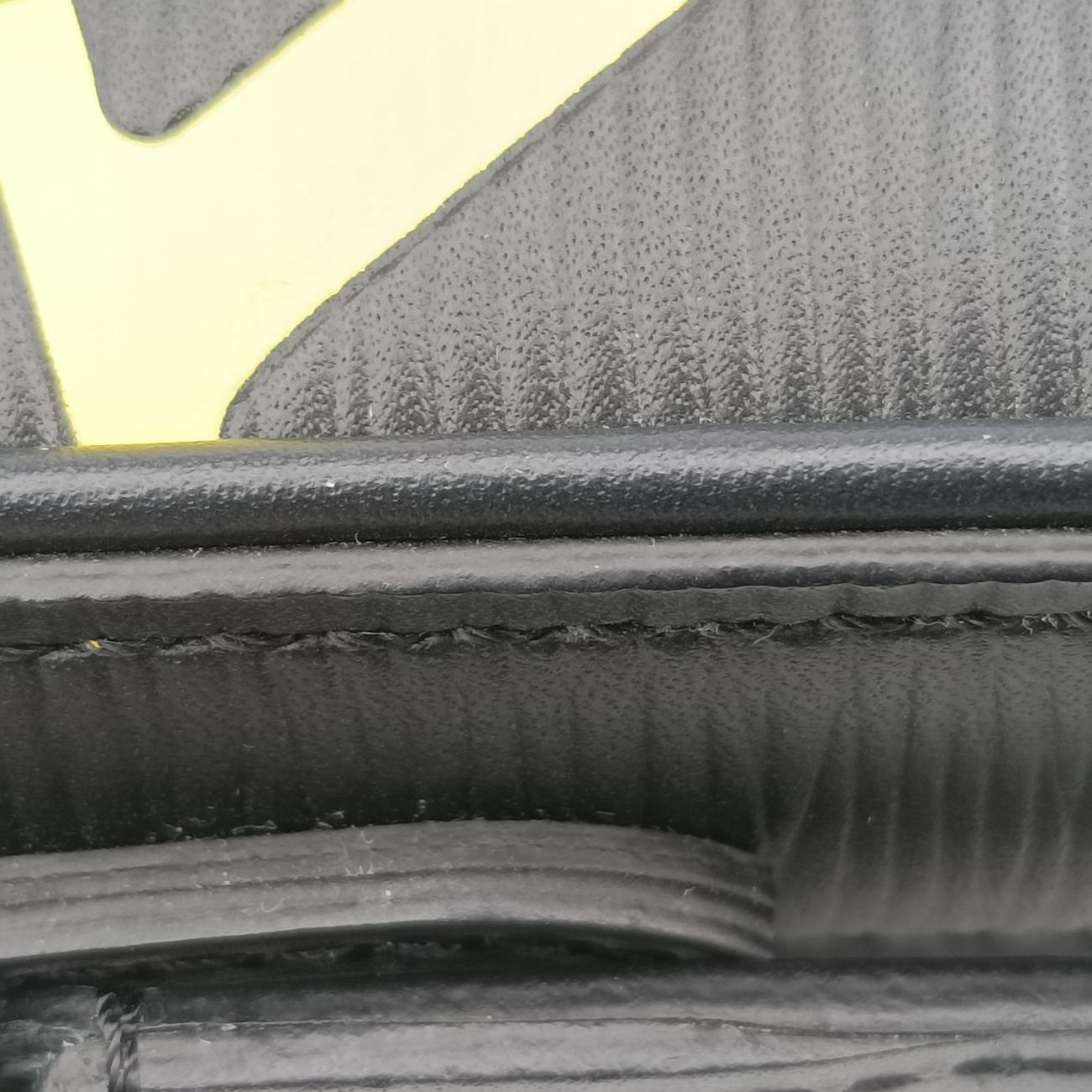 DANUBEBlack×YellowLeatherM55120CA1139  ICチップドナウブラック×イエローレザーM55120CA1139  ICチップ