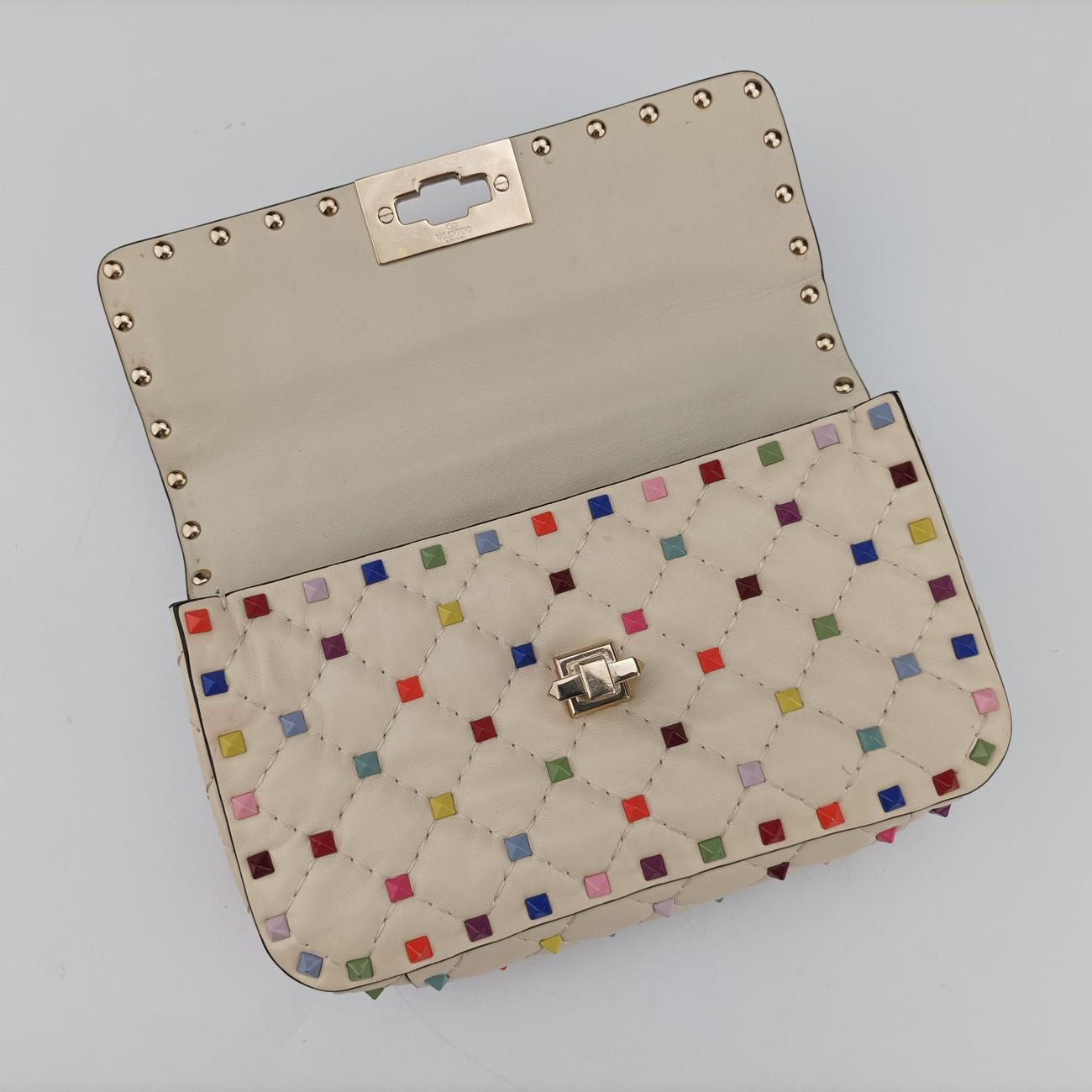 Rockstud　Beige x MulticolorLeatherBL-P123JMD0ロックスタッズベージュ x マルチカラーレザーBL-P123JMD0