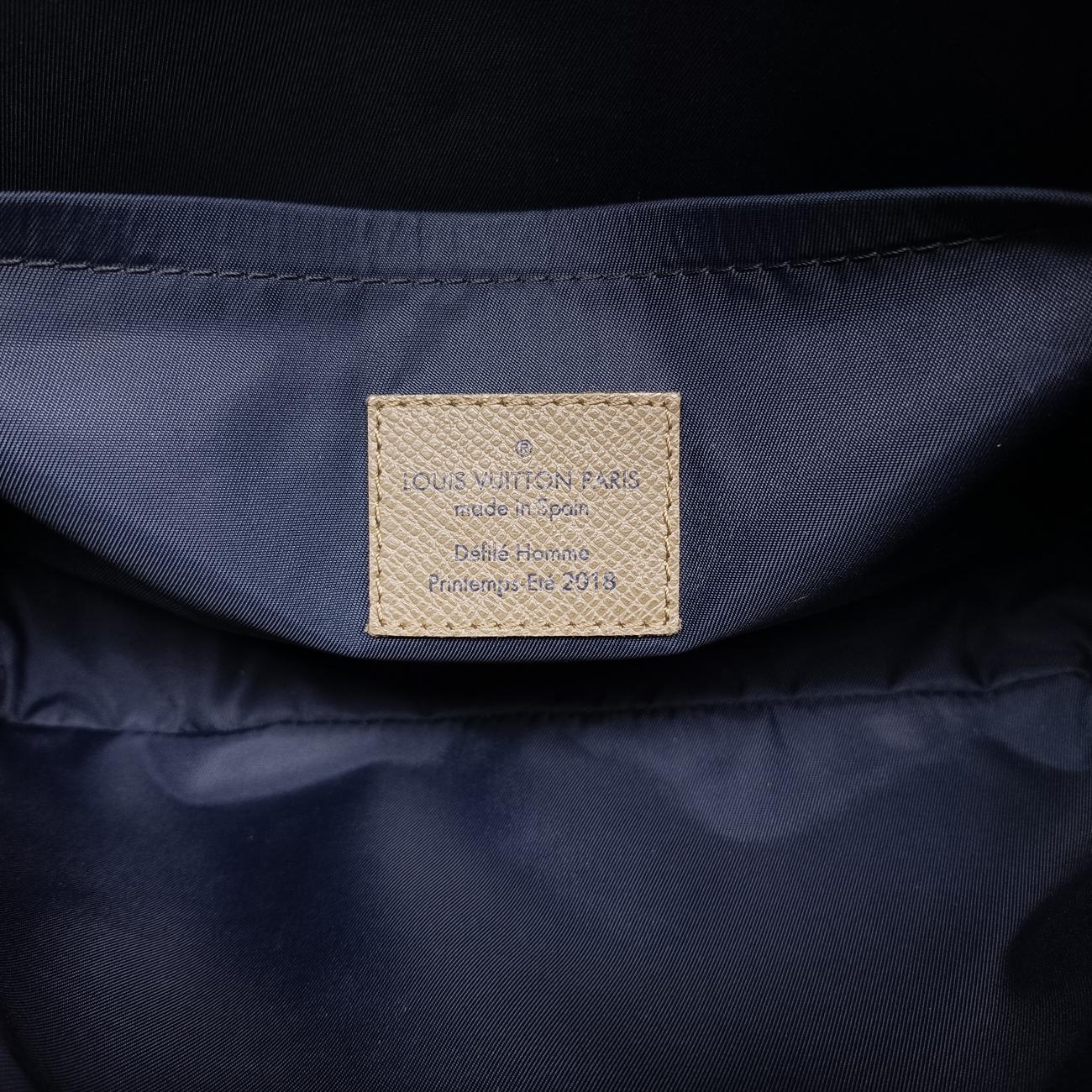 Monogram Pacific Messenger PMBlue x Green x RedMonogram canvas x leatherM43829CA5107モノグラムパシフィックメッセンジャーPMブルー×グリーン×レッドモノグラムキャンバス×レザーM43829CA5107