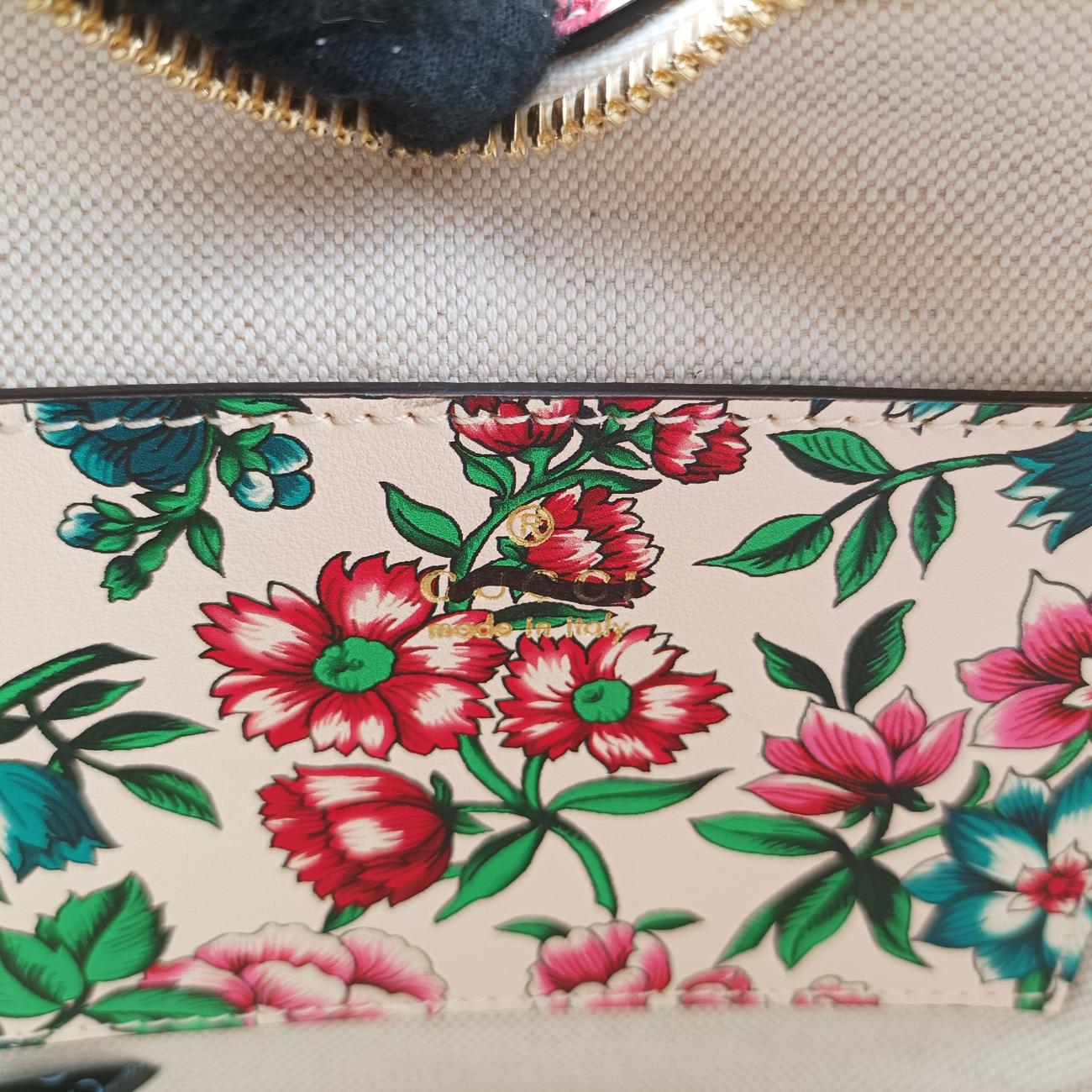 GG Marmont Flower Print HeartMulticolourLeather740355C040806063GGマーモント フラワー プリント ハートマルチカラーレザー740355C040806063