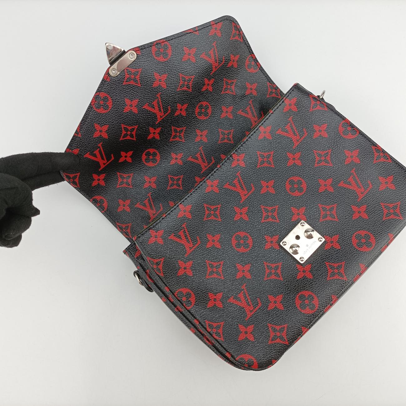 Pochette Metis MMNoir×ROUGEMonogram InfrarougeM41462DR4156ポシェット メティス MMノワール×ルージュモノグラム アンフラルージュM41462DR4156