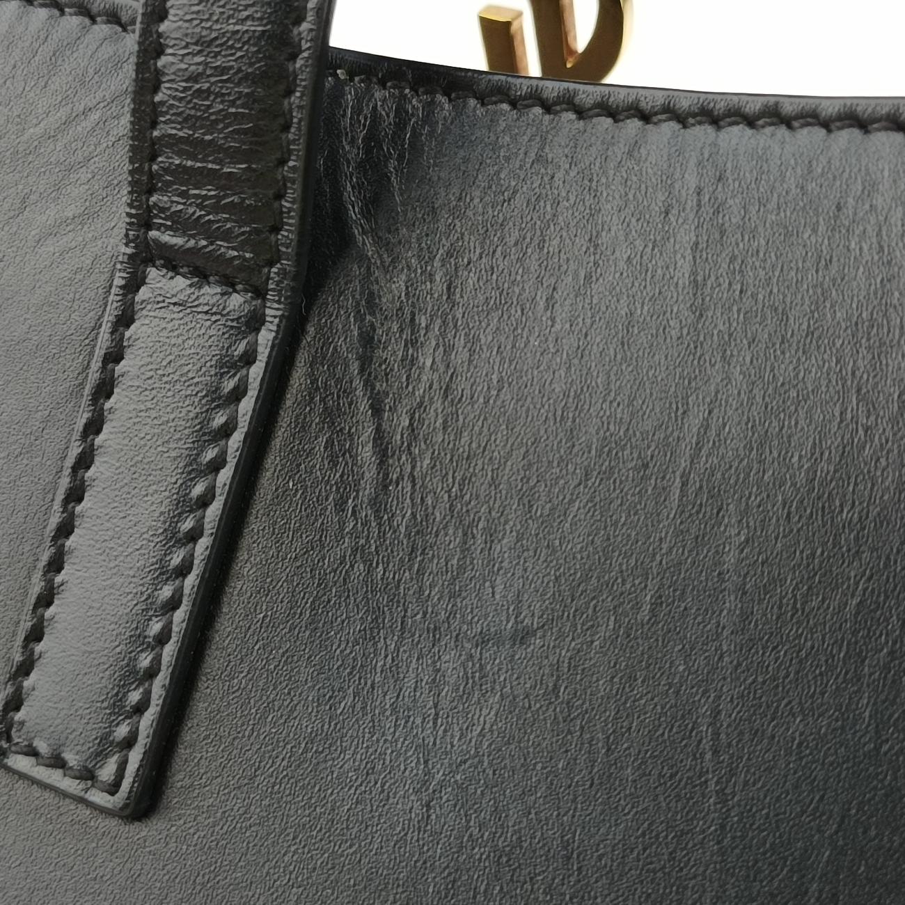 LE 5 À 7 Mini HoboBlackLeather657228GNR657228.0922LE 5 À 7 ミニ ホーボーブラックレザー657228GNR657228.0922