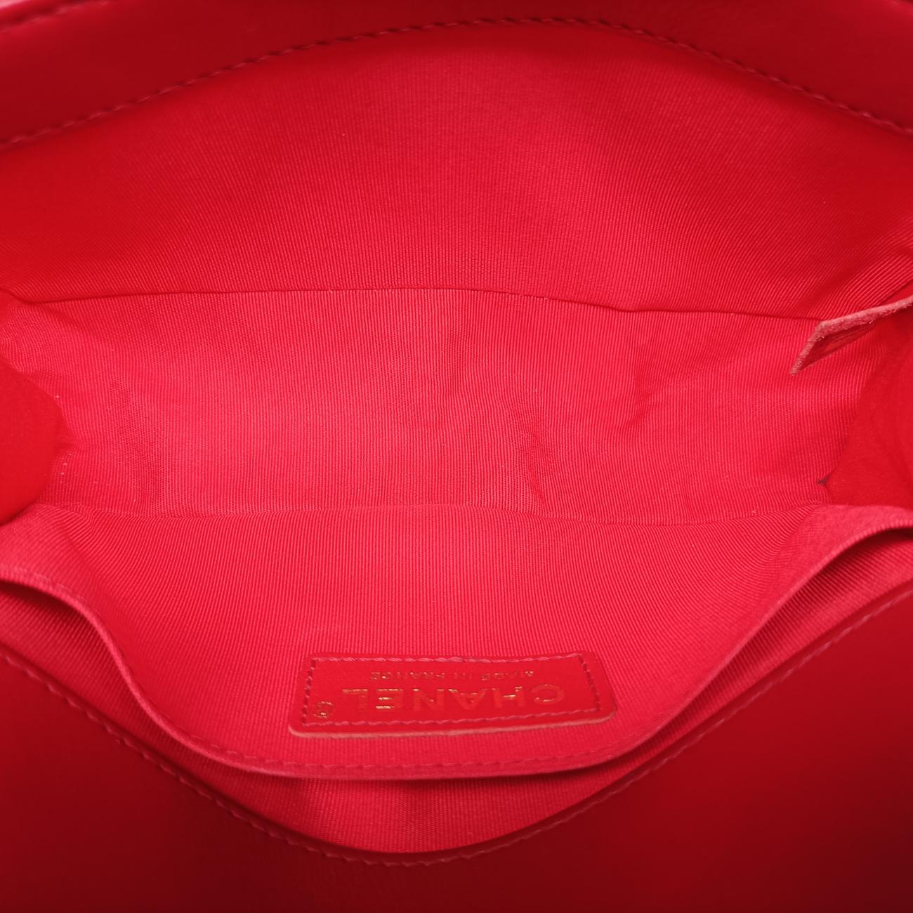 BOY CHANELRedlambskinA6708521166403ボーイシャネルレッドラムスキンA6708521166403