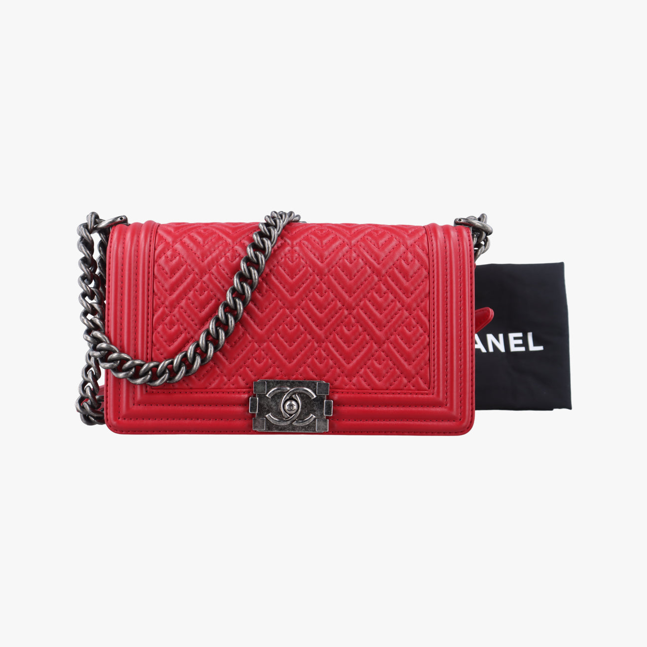 BOY CHANELRedlambskinA6708621463111ボーイシャネルレッドラムスキンA6708621463111