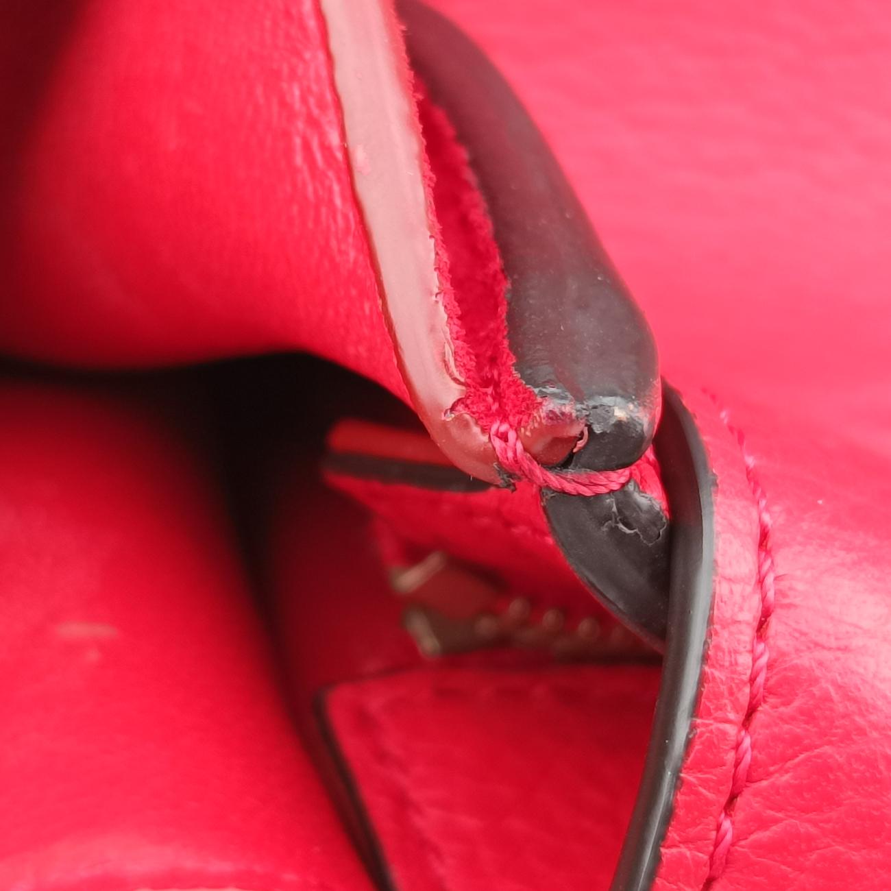 TrapezeRedLeatherF-SN-0142 F-PA-0142トラペーズミディアムレッドレザーF-SN-0142 F-PA-0142