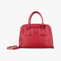 Quill Frame FuocoRedSAFFIANO LeatherBN256925クイルフレーム フオコ　レッドサフィアーノレザーBN256925