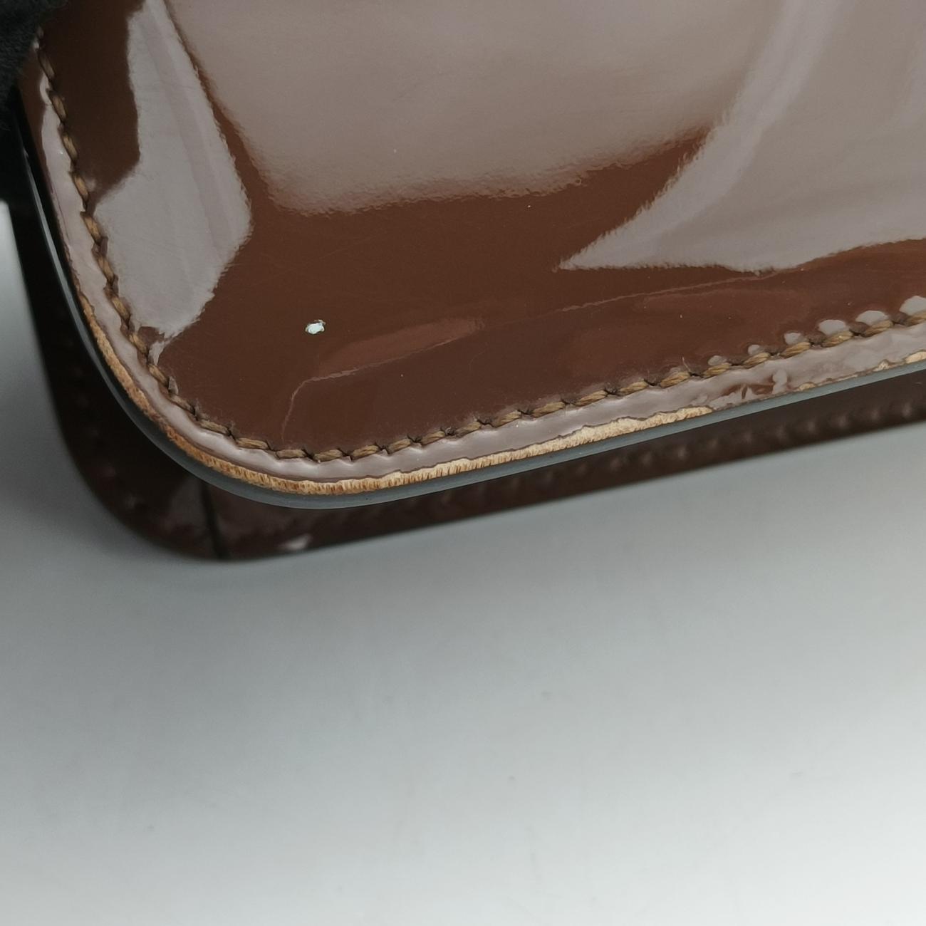 KarligraphyBrownPatent8BT3178BT317 A5AU 199.0189カーリグラフィブラウンパテント8BT3178BT317 A5AU 199.0189