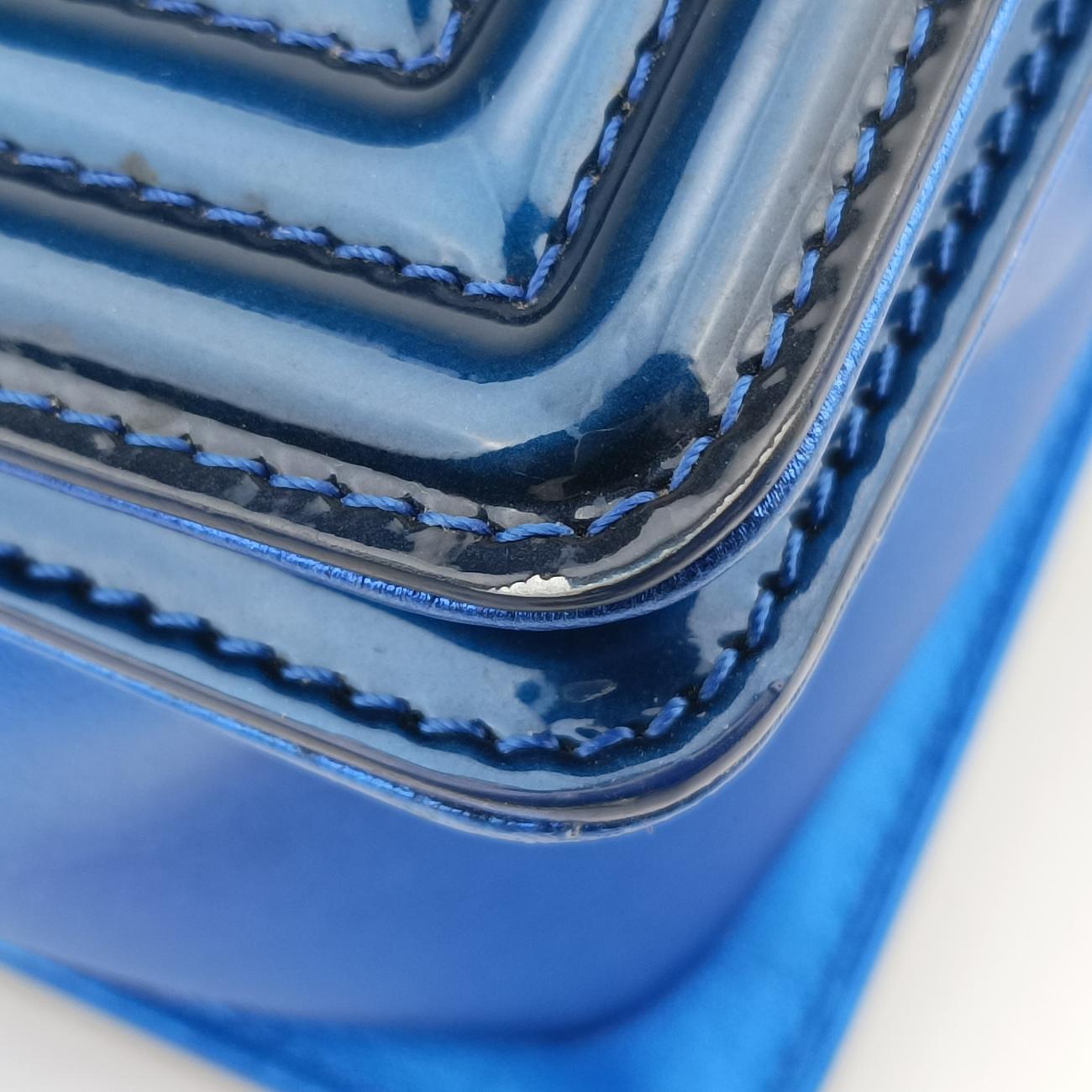 BOY CHANELBluePatentA9219319429673ボーイシャネルブルーパテントA9219319429673