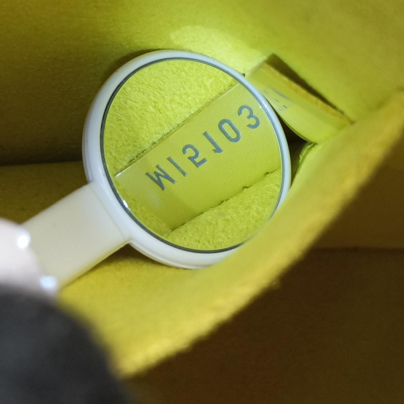 Alma BBPistacheEpiM40981MI5103アルマBBピスタッシュエピM40981MI5103