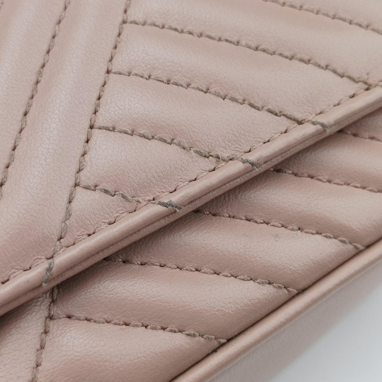 Triangle logo chainPinkleather1MH13259 A三角ロゴ チェーンピンクレザー1MH13259 A
