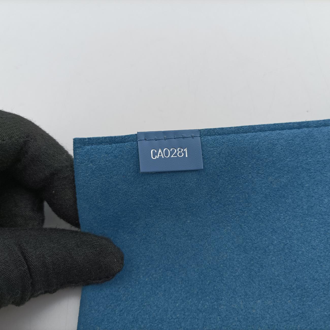 Petite Sac PlatBLEUETEpiM80167CA0281プティット サックプラブルーエエピM80167CA0281
