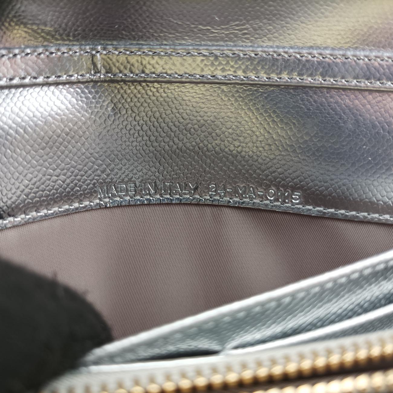 CD logo chainSilverLeather24-MA-0115CD ロゴ チェーンシルバーレザー24-MA-0115
