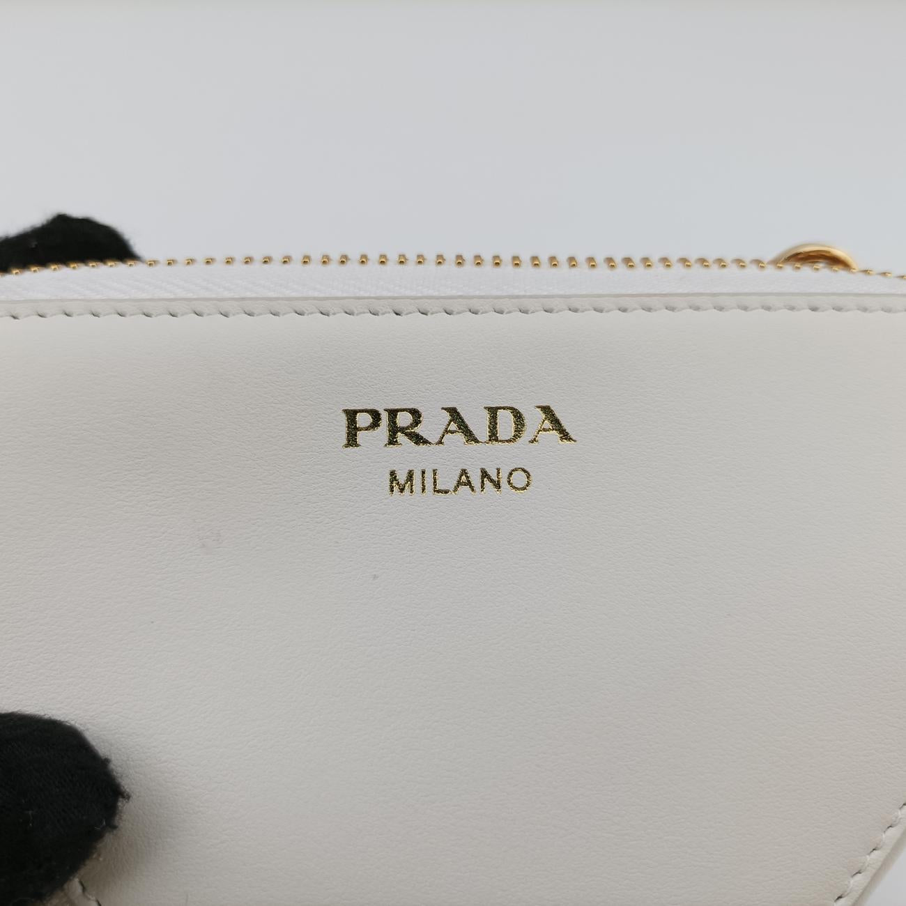 Triangle LogoWhiteStraw62トライアングル ロゴホワイトストロー62