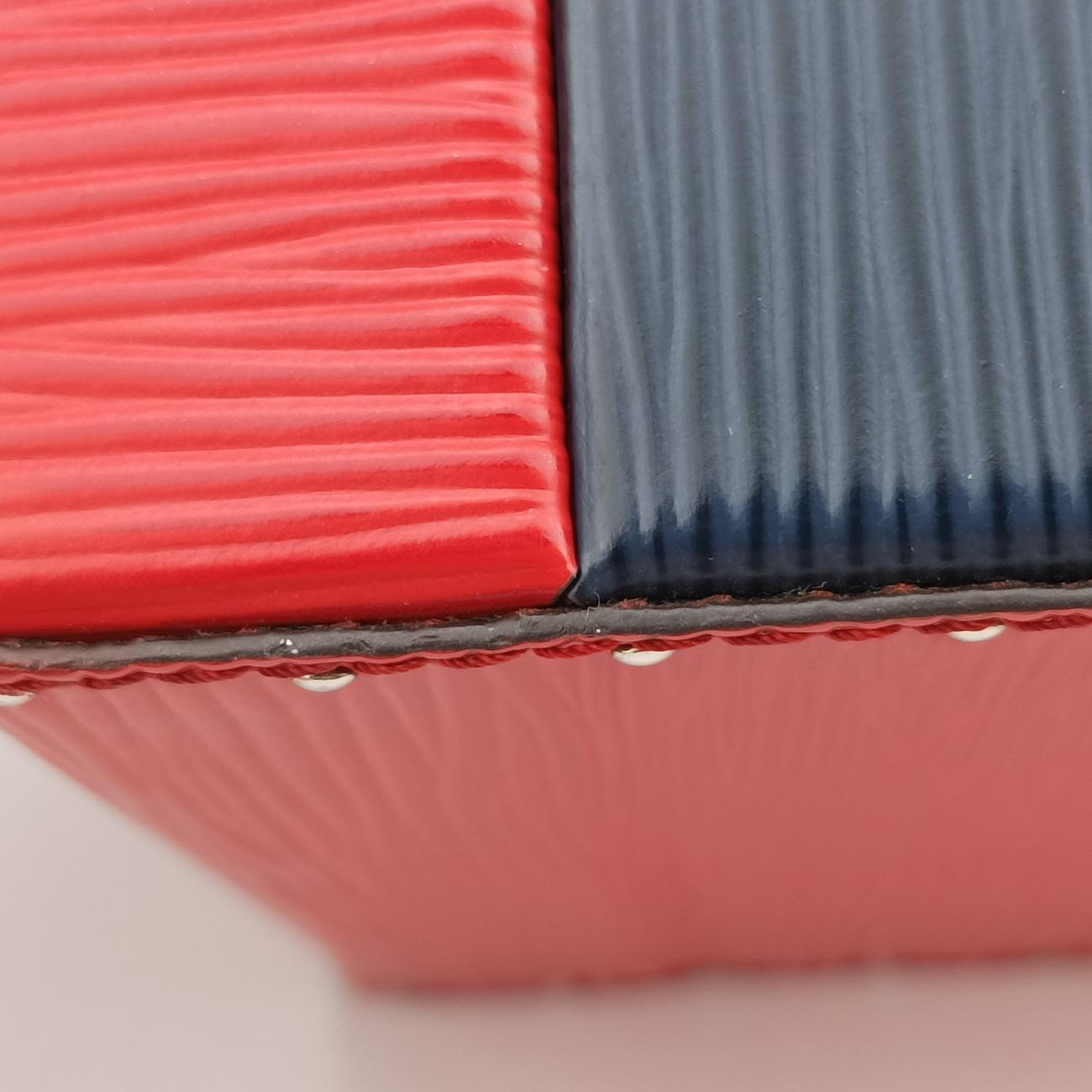 Breaker boxNavy×RedEpiM52466PL0129 ICチップブリーカー ボックスネイビー×レッドエピM52466PL0129 ICチップ