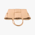 THE ARCO Tote MediumBeigelambskinB09291211Zミディアム ザ アルコ トートベージュラムスキンB09291211Z