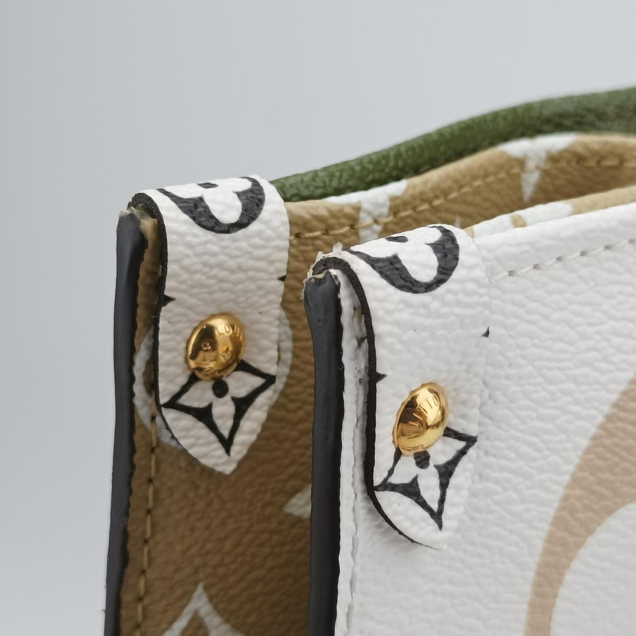 On The Go GMCREME×Green×MulticolorMonogram GiantM44571FL1129 ICチップオンザゴー GMクレーム×グリーン×マルチカラーモノグラムジャイアントM44571FL1129 ICチップ