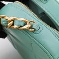CHANEL 19 RoundGreenLambskinAP094531371650シャネル19ラウンドグリーンラムスキンAP094531371650