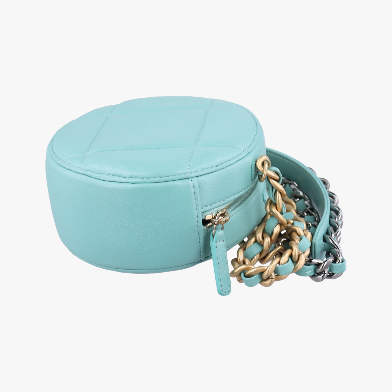 CHANEL 19 RoundGreenLambskinAP094531371650シャネル19ラウンドグリーンラムスキンAP094531371650