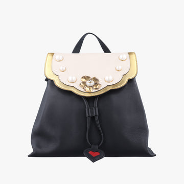 Peony Pearl StuddedBlack×whiteLeather432270A020373192ピオニー パール フラワー ハートブラック×ホワイトレザー432270A020373192