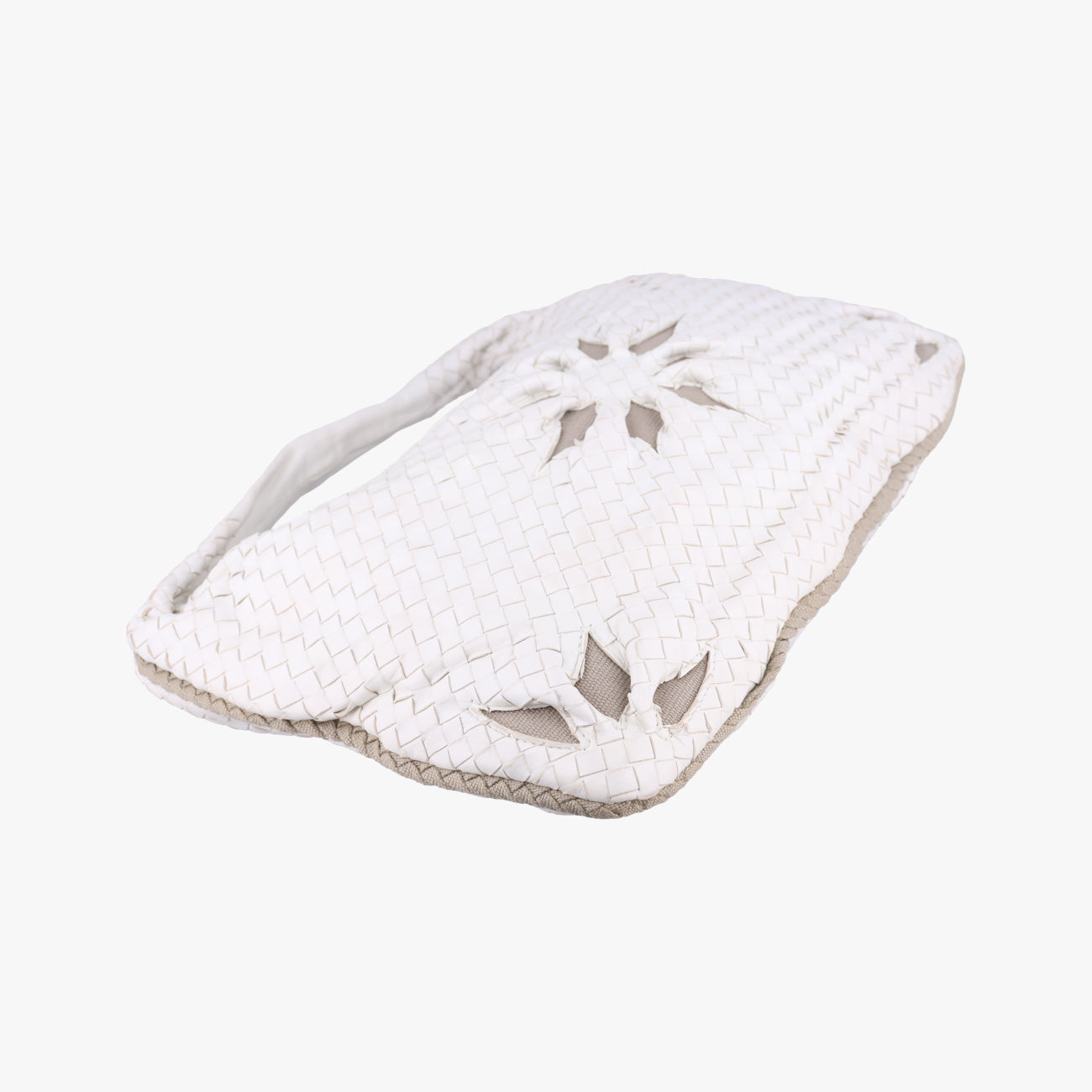 Intrecciato Flower HoboWhiteLambskin 115654 VACG1 9082イントレチャート 花柄ホワイトラムスキン115654 VACG1 9082