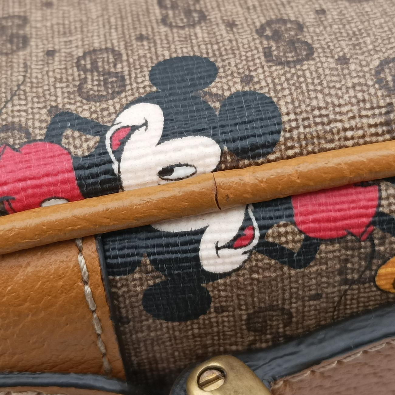 Mickey Mouse Disney collaborationBrown×MulticolourPVC coated canvas602536ミッキーマウス ディズニーコラボブラウン×マルチカラーPVCコーティングキャンバス602536