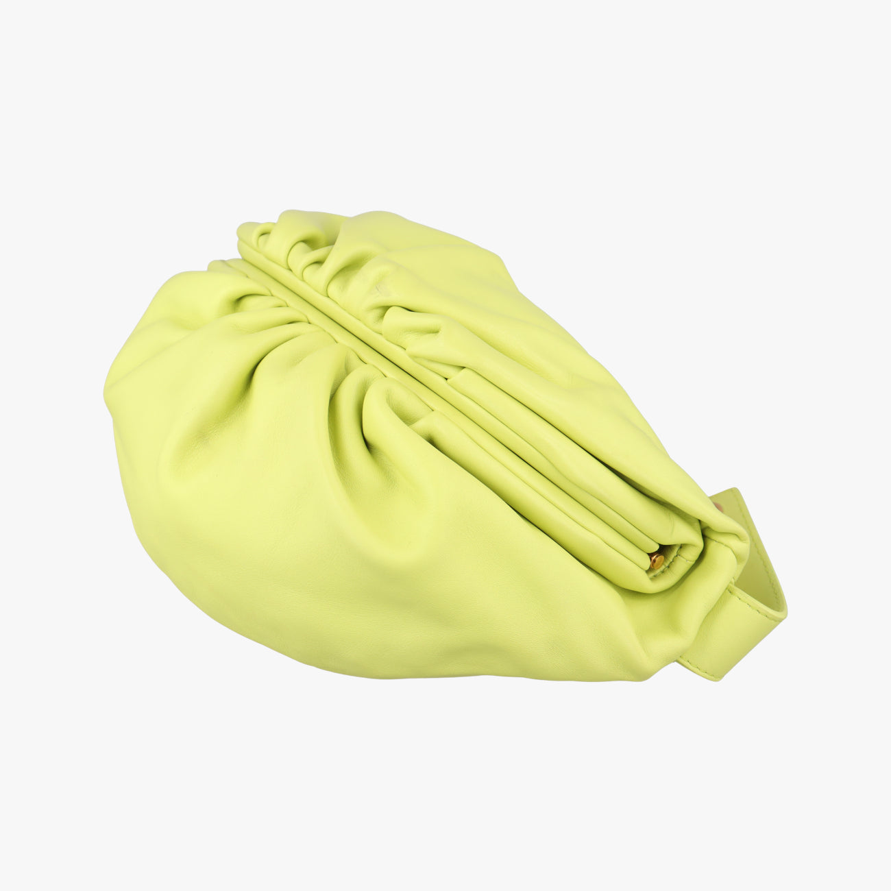 The Chain PouchYellowlambskinP01572807Lザ チェーン ポーチイエローラムスキンP01572807L