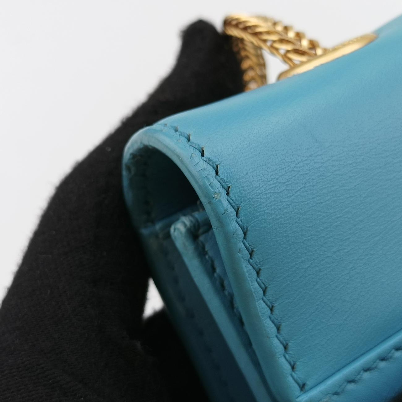 Small Betty FlapBlueLeather314516314516.000926ベティ スモールブルーレザー314516314516.000926