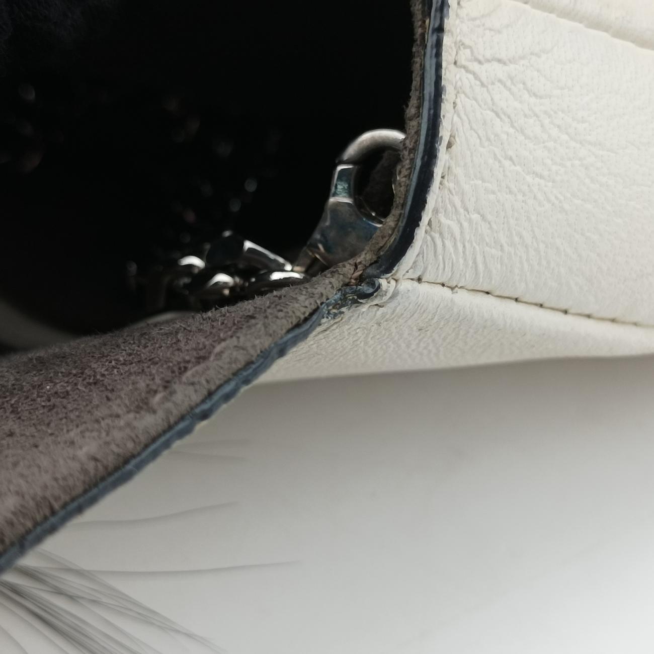 monster micro BaguetteWhiteLeather8M03548M0354-5Q3-168-3355モンスターマイクロバケットホワイトレザー8M03548M0354-5Q3-168-3355