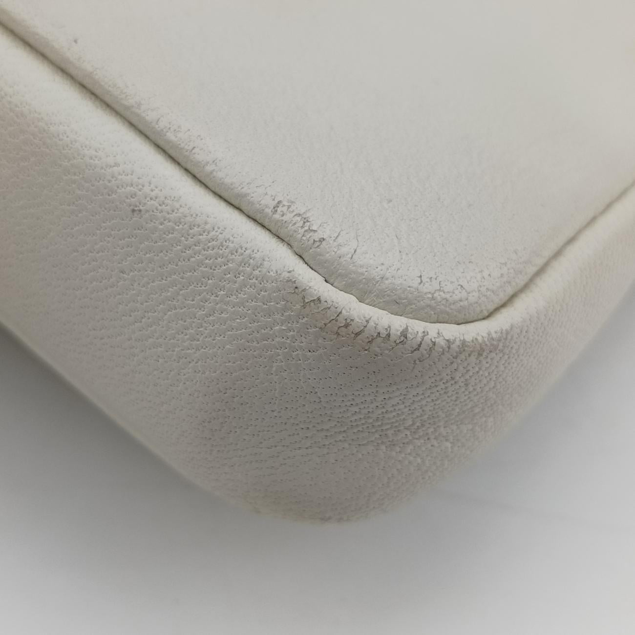 monster micro BaguetteWhiteLeather8M03548M0354-5Q3-168-3355モンスターマイクロバケットホワイトレザー8M03548M0354-5Q3-168-3355