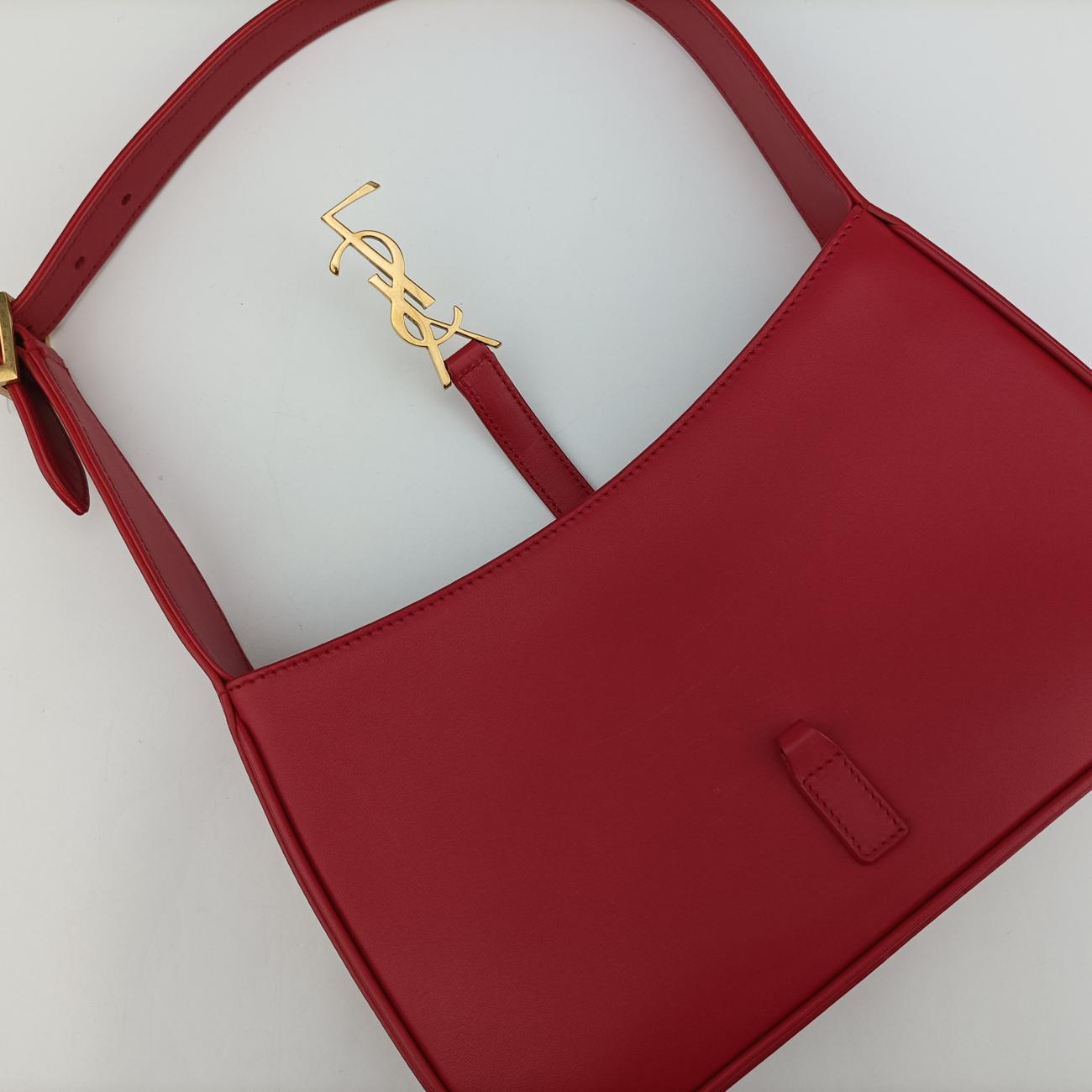 LE 5 à 7Mini HoboRedLeather657228PLB657228.1121LE 5 à 7ミニ ホーボーレッドレザー657228PLB657228.1121