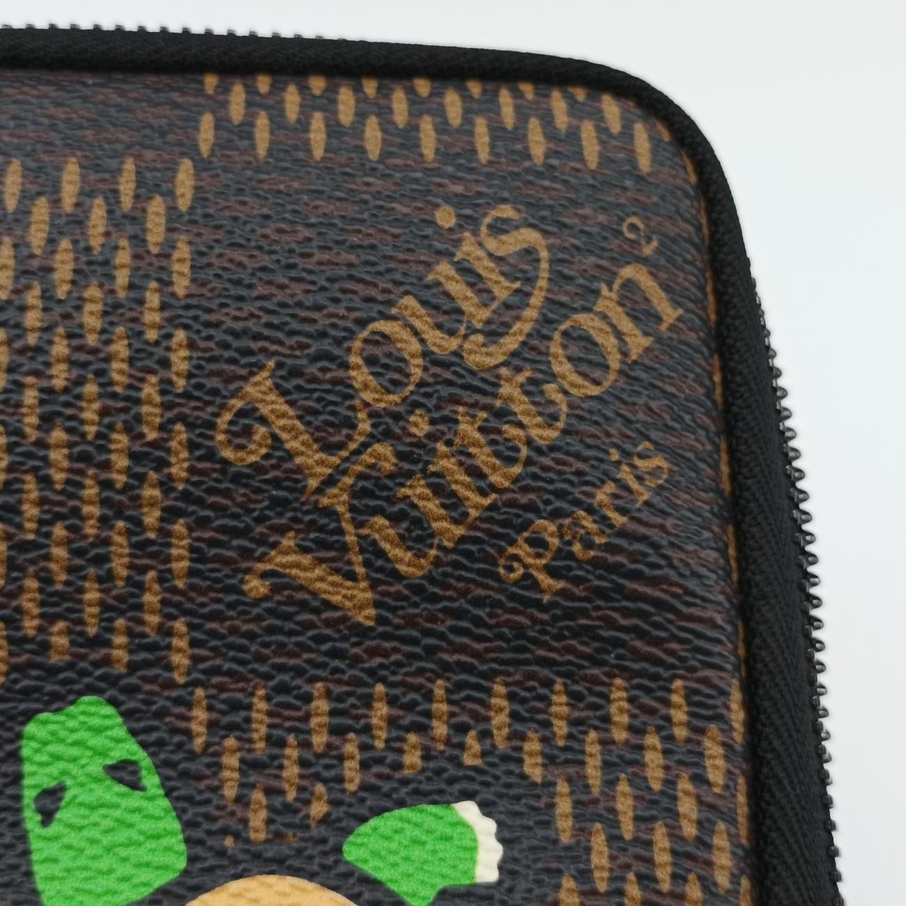 NIGO collaboration Double phone pouchEBENEDamier GiantN40377ICチップ TR4220NIGOコラボ ダブルフォンポーチエベヌダミエ ジャイアントN40377ICチップ TR4220