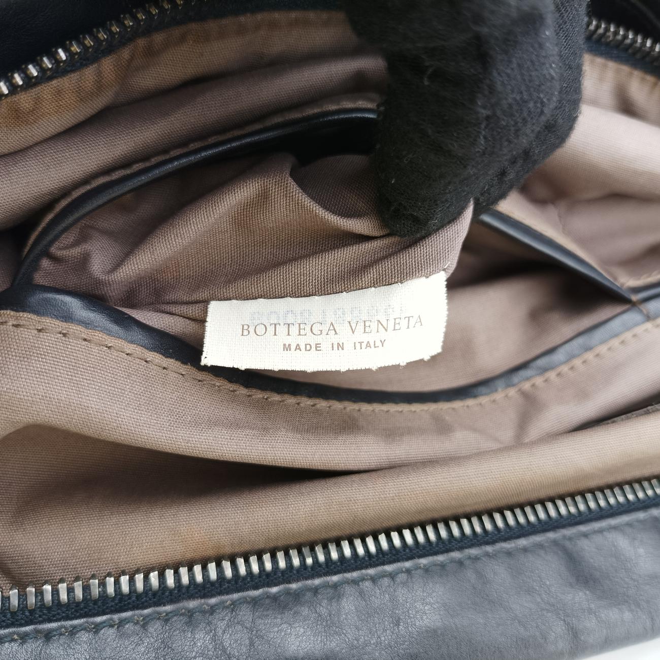 IntrecciatoBlackLeatherB00818866FイントレチャートブラックレザーB00818866F
