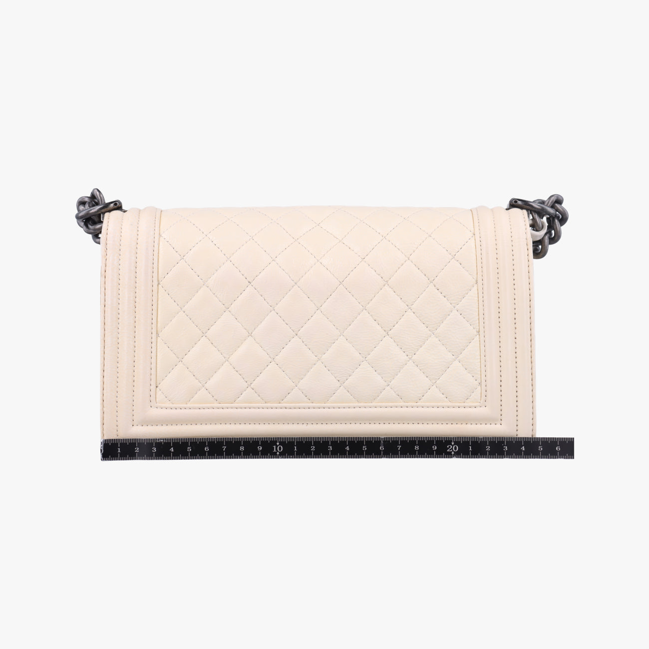 BOY CHANELbeigeLeatherA6708619476226ボーイシャネルベージュレザーA6708619476226