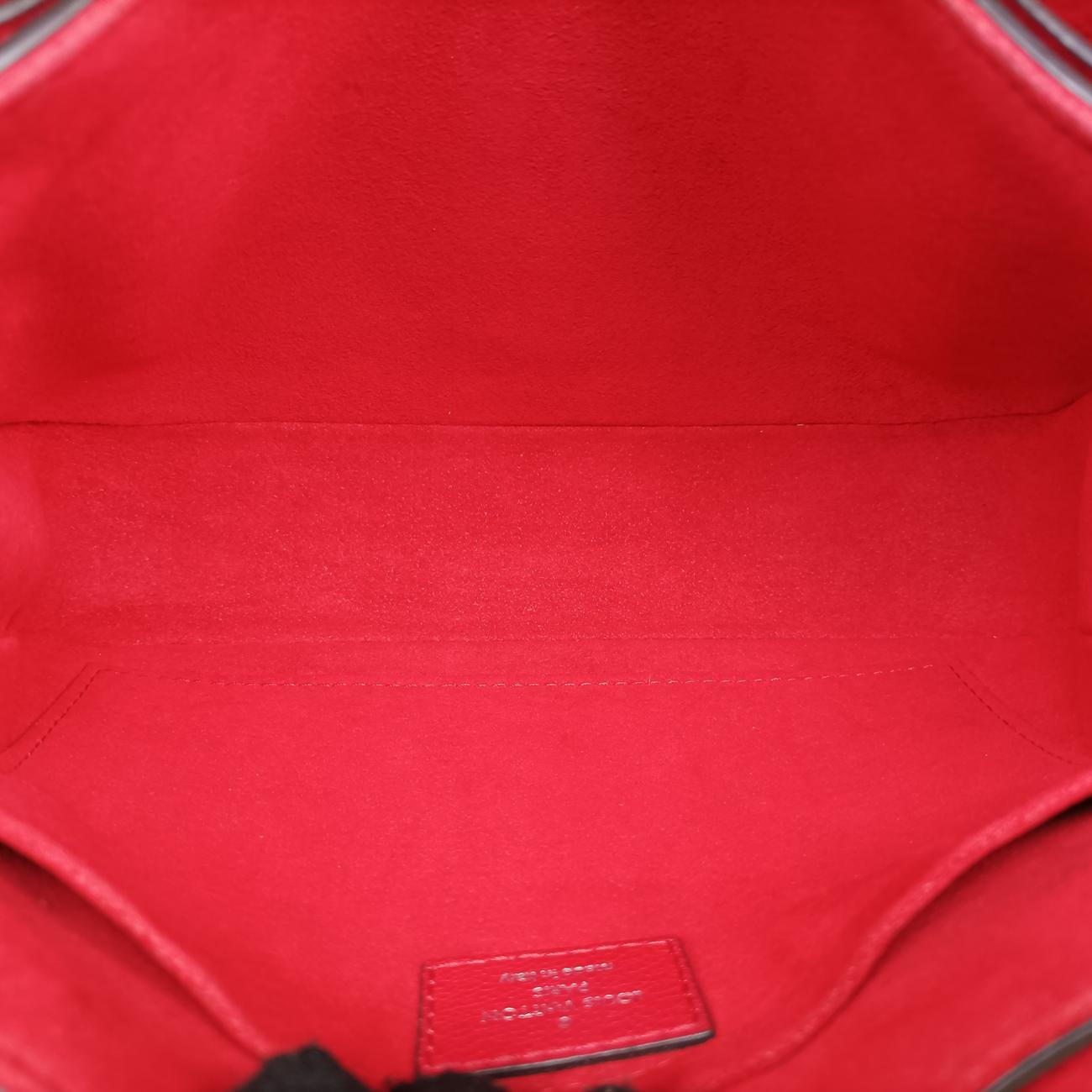 Very Chain BagRubyleatherM44285FO3198ヴェリーチェーンバッグルビーレザーM44285FO3198