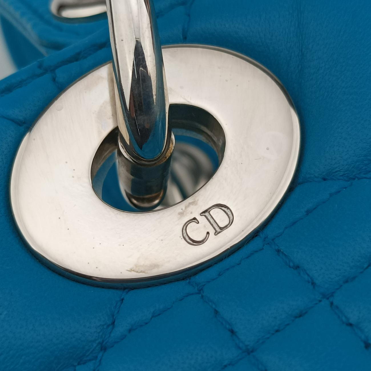 Lady DiorBluelambskin18-MA-0133レディディオールブルーラムスキン18-MA-0133