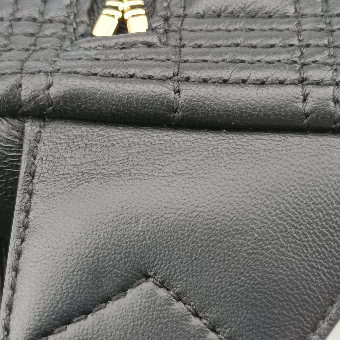 Quilted Lola TB logoBlackLeatherITPELMAG8526PRAキルティング ローラ TB ロゴブラックレザーITPELMAG8526PRA