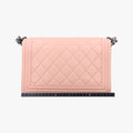 BOY CHANELPinkLeatherA9226919322214ボーイシャネルピンクレザーA9226919322214