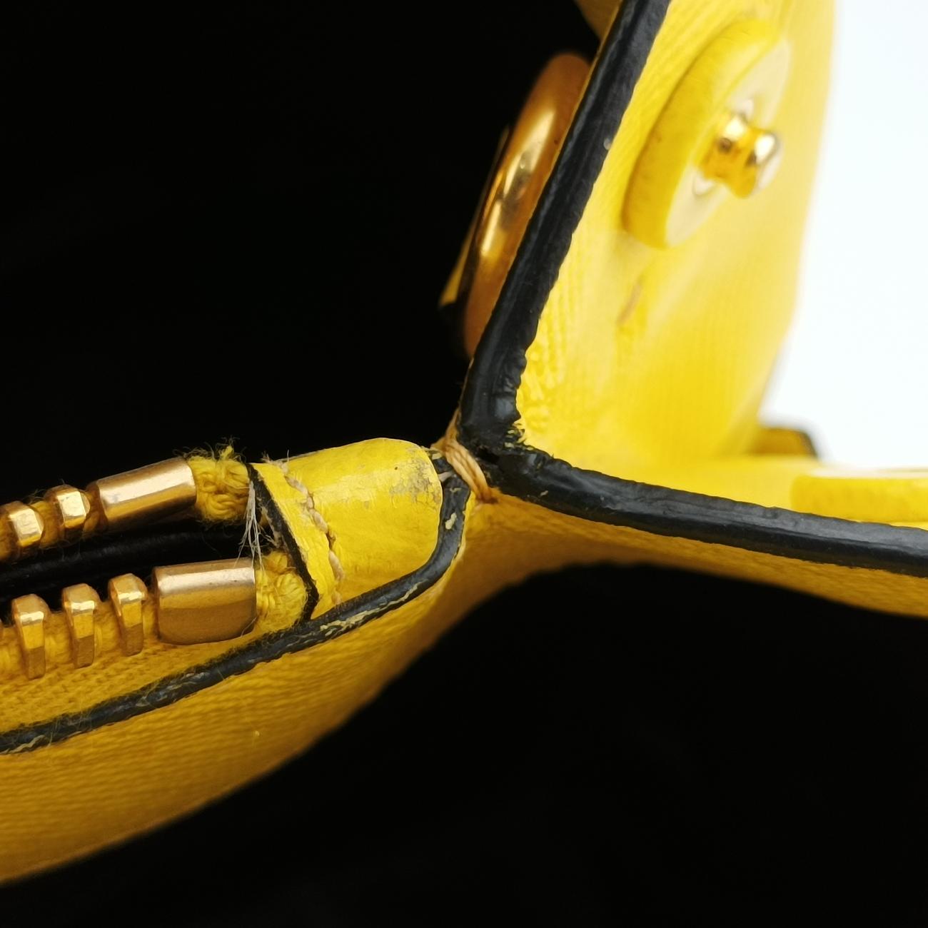 Cuir Studded Open PromenadeYellowSaffiano LeatherBN275325プロムナード スタッズイエローサフィアーノレザーBN275325